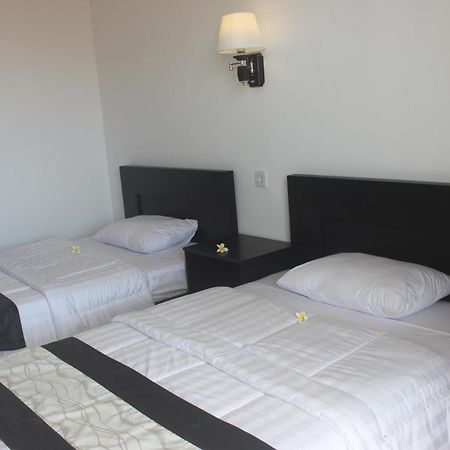 Silvy Guesthouse Canggu Extérieur photo