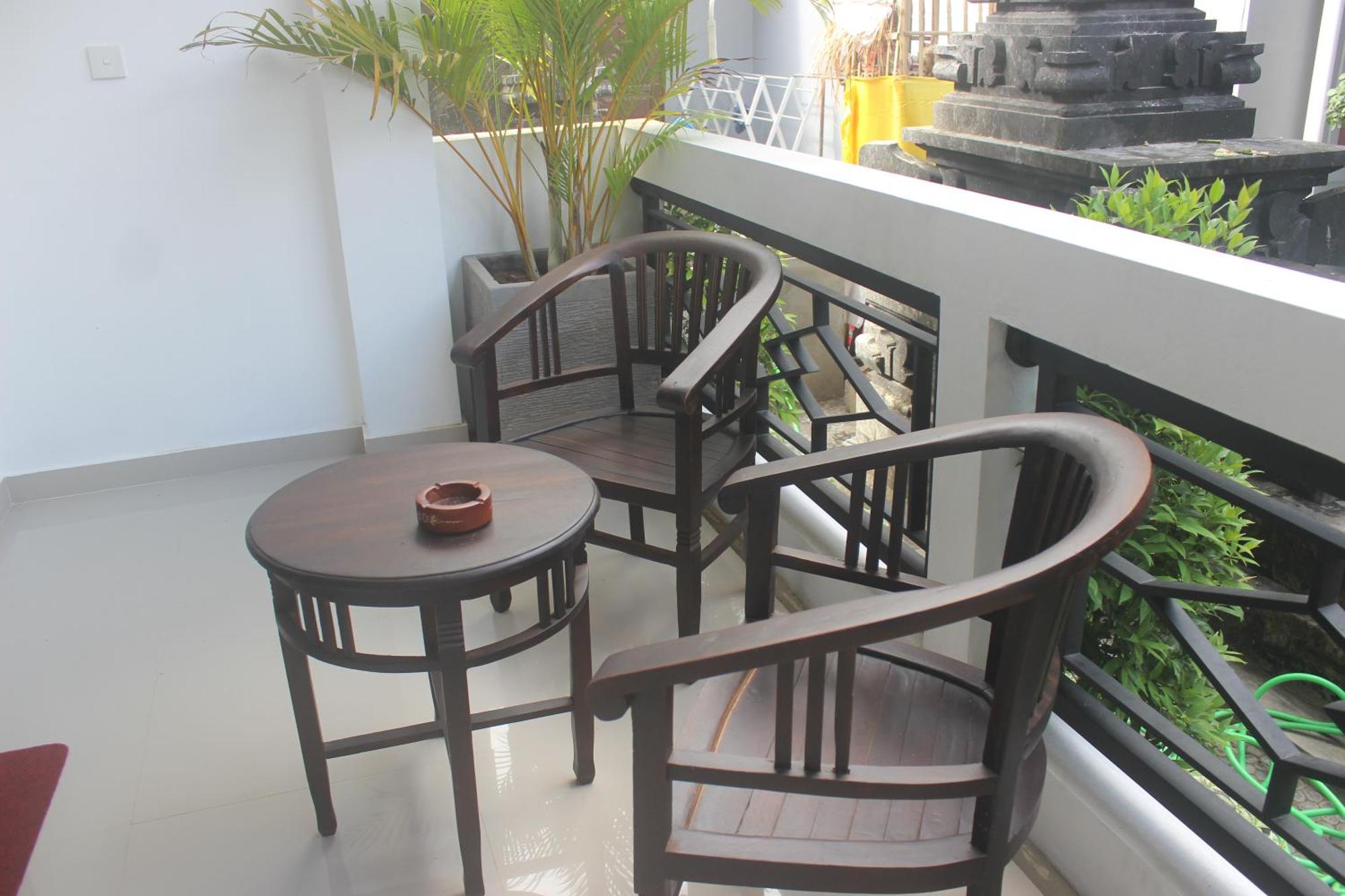 Silvy Guesthouse Canggu Extérieur photo